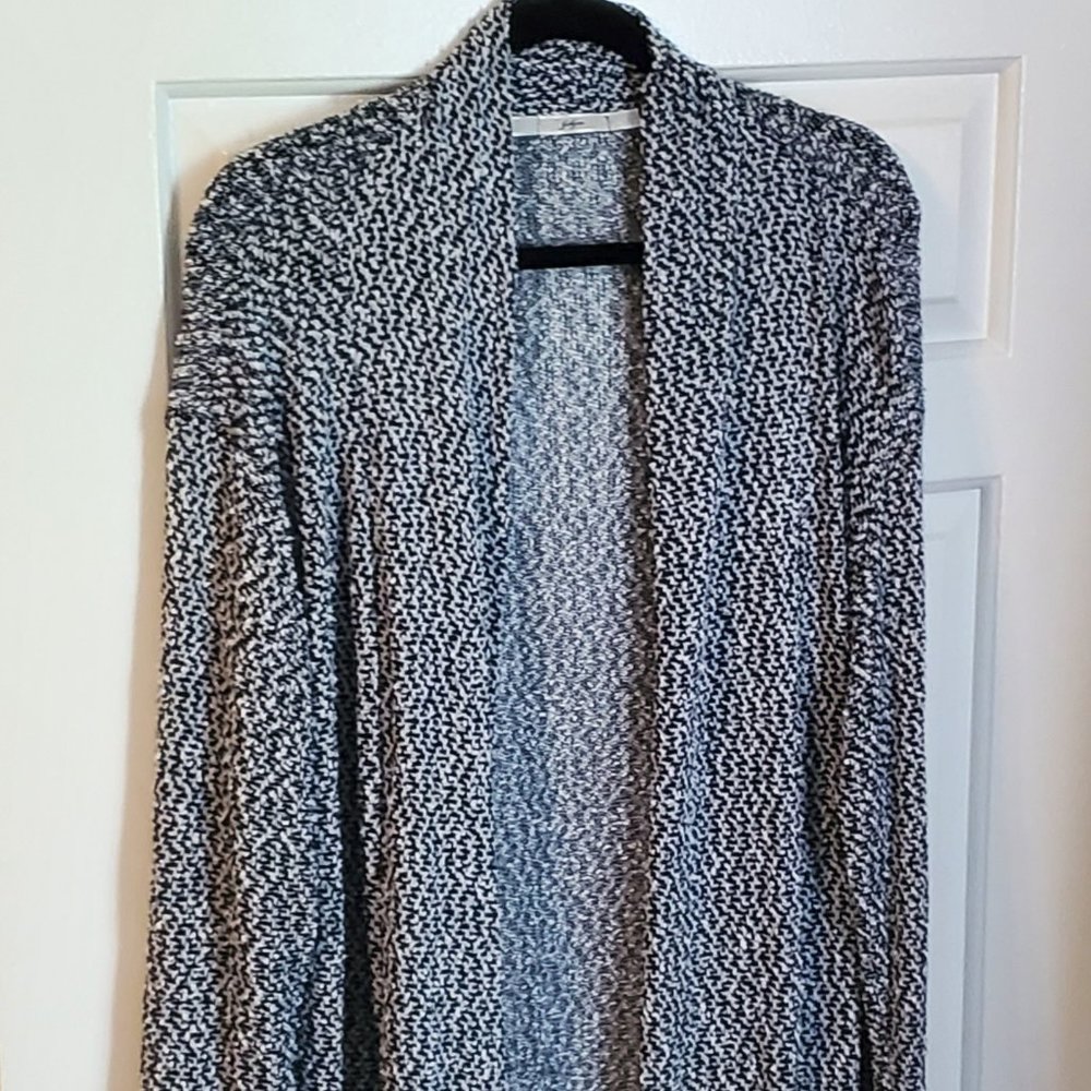 Gibson Popcorn Weave Navy & White Long Cardigan